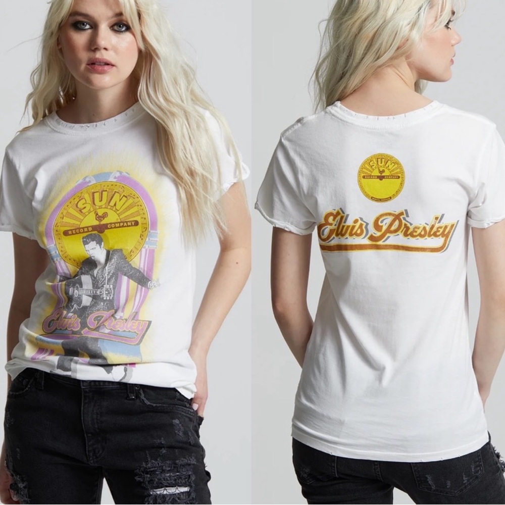 women’s graphic tee
